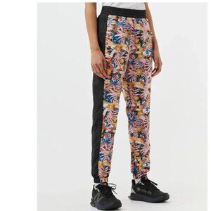 The North Face Groovy Floral Printed Hydrenaline Jogger Pants